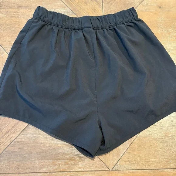 Gymshark Black Athletic women’s Running Shorts Size Small - Picture 5 of 5